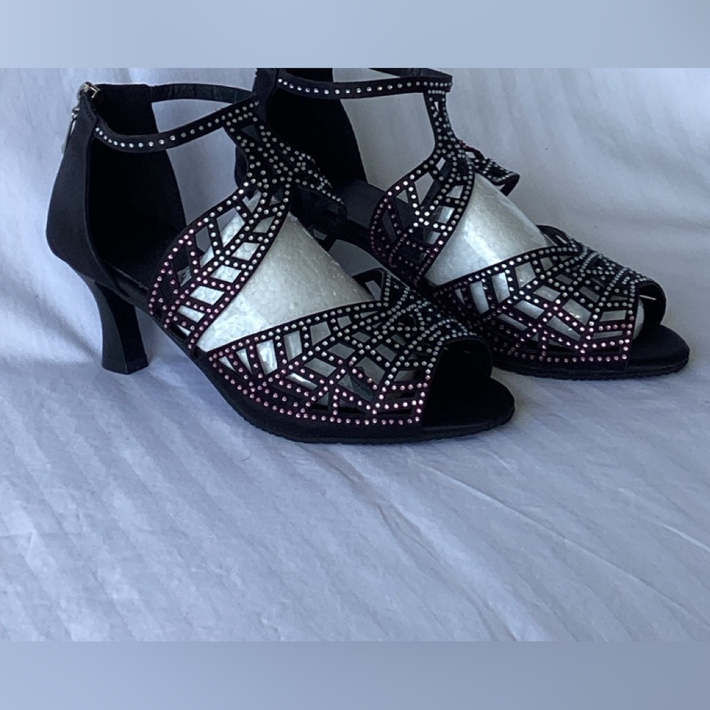 Black satin Zipper heel with clear to pink rhinestones